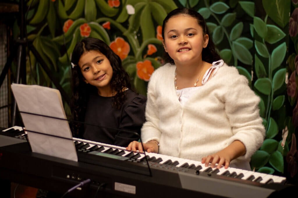 Oficina de Piano Edvard Grieg da Rede Cultural Beija-Flor